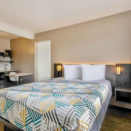 Studio 6 Albuquerque Nm Midtown Екстериор снимка