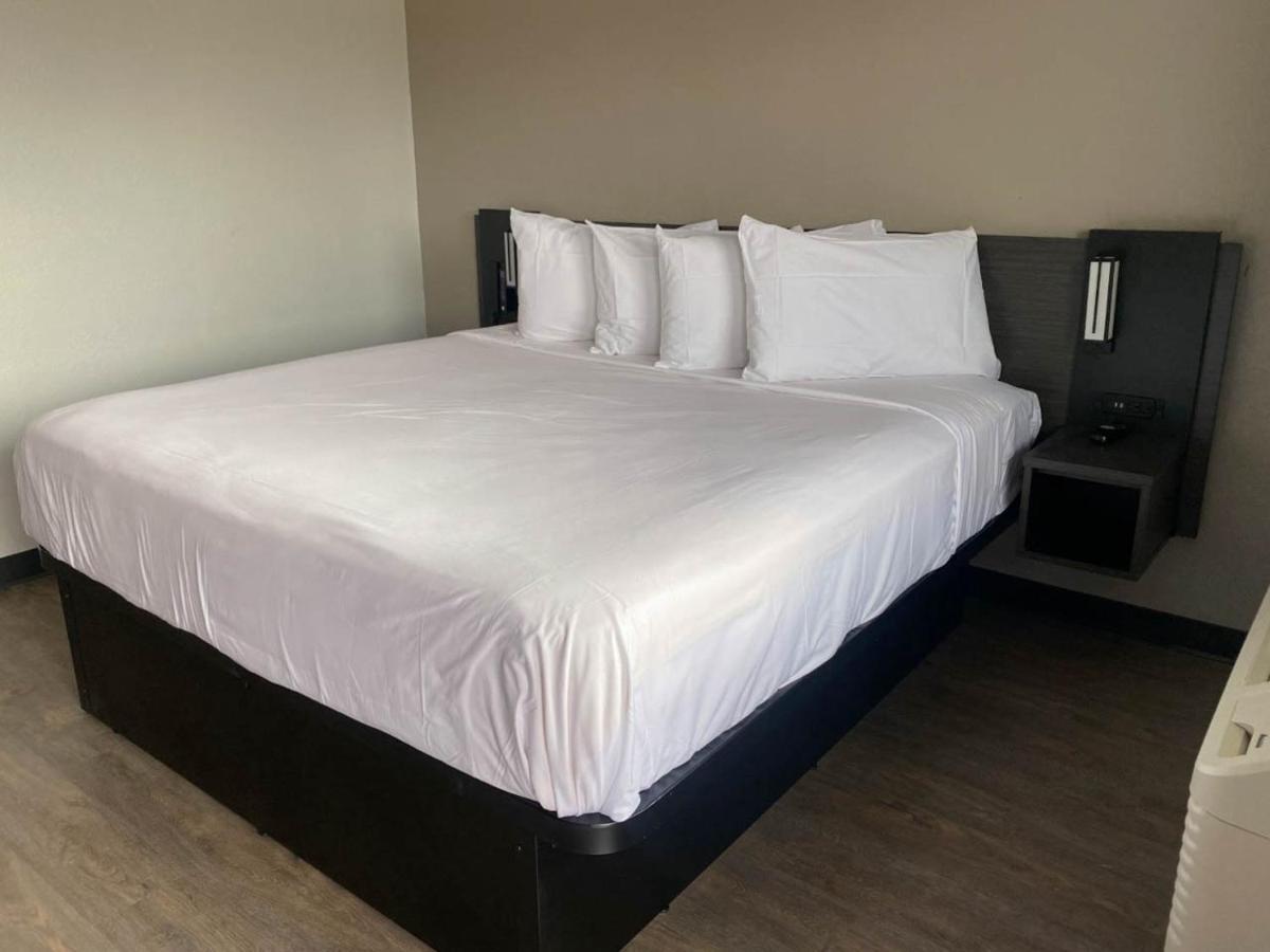 Studio 6 Albuquerque Nm Midtown Екстериор снимка