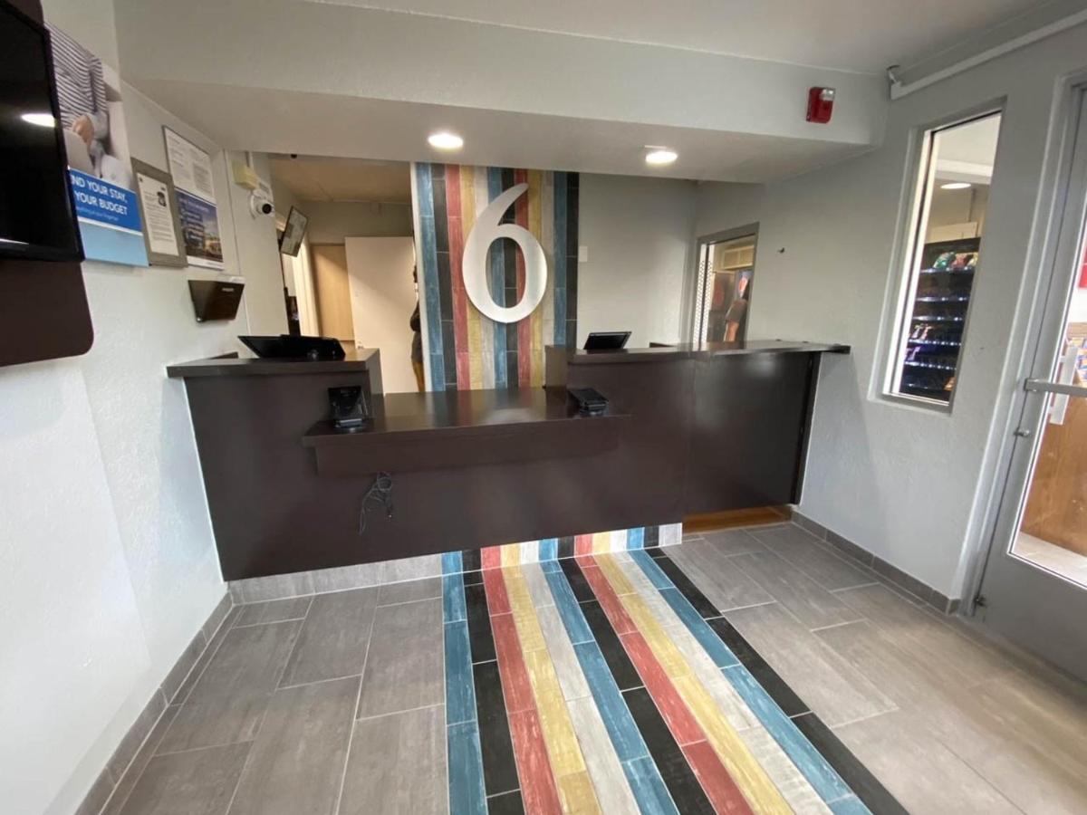 Studio 6 Albuquerque Nm Midtown Екстериор снимка