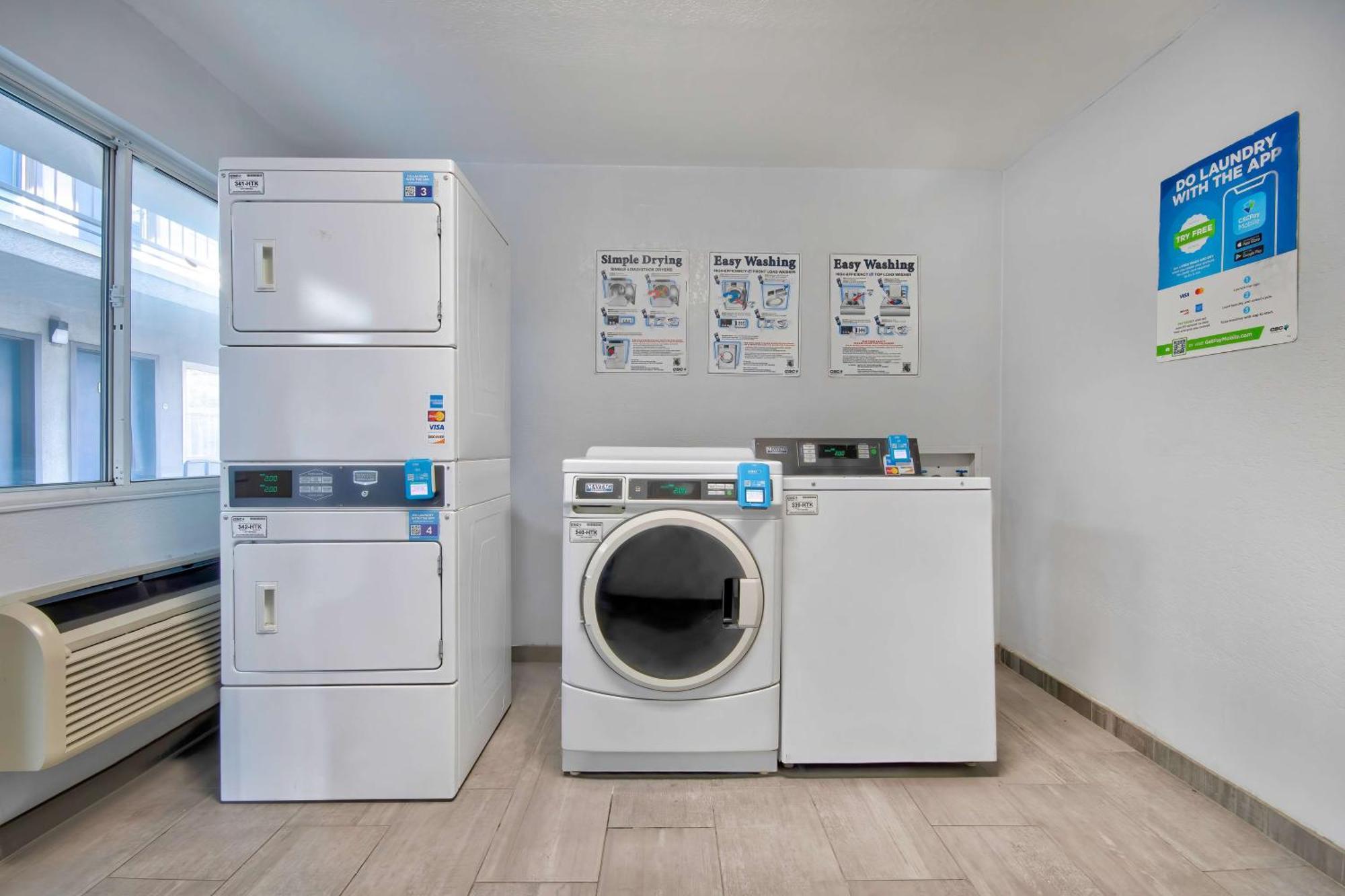 Studio 6 Albuquerque Nm Midtown Екстериор снимка