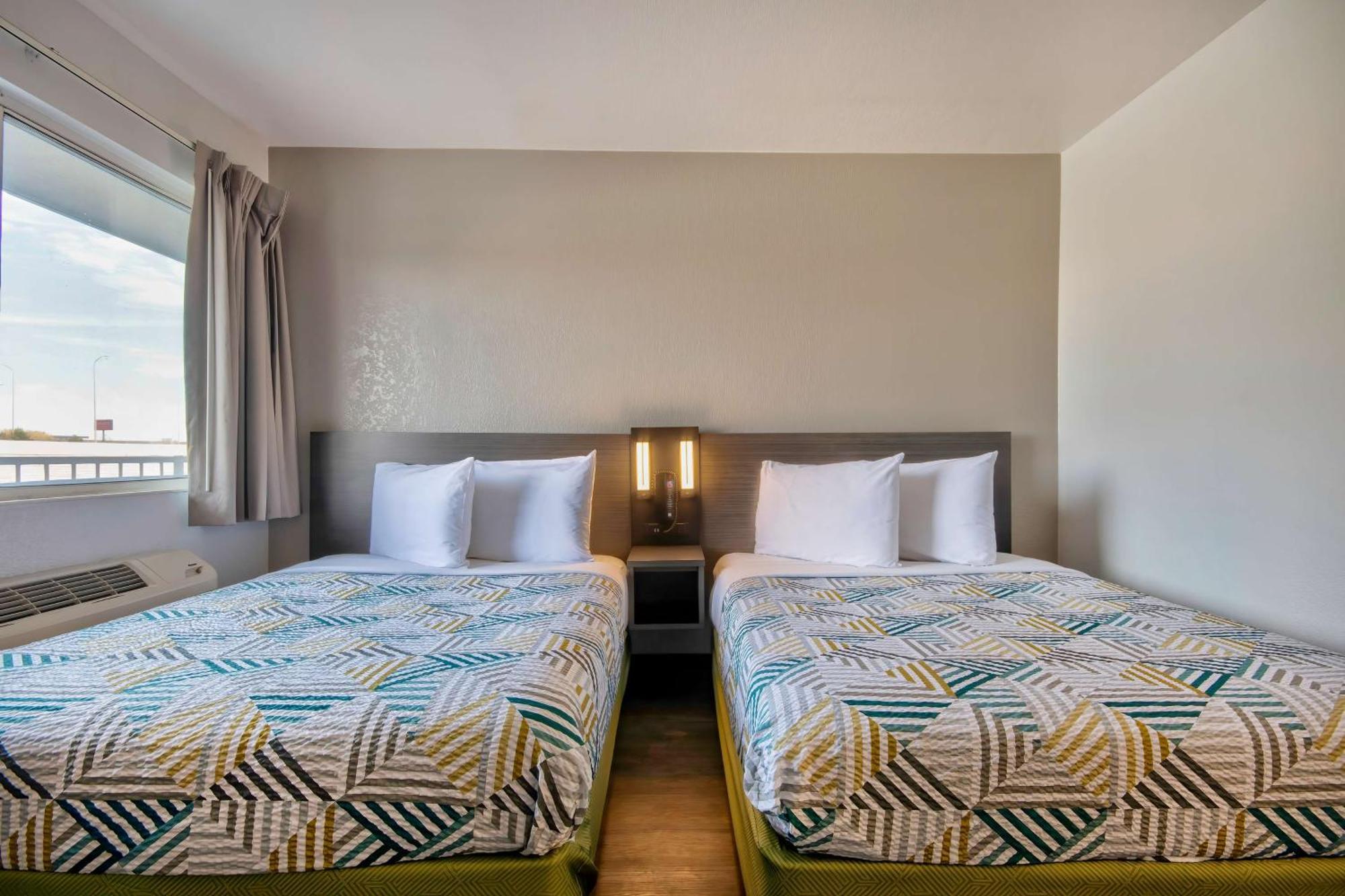 Studio 6 Albuquerque Nm Midtown Екстериор снимка